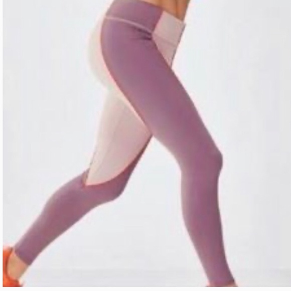 Fabletics Jessica 2 tone pink leggings size xs - Picture 12 of 12